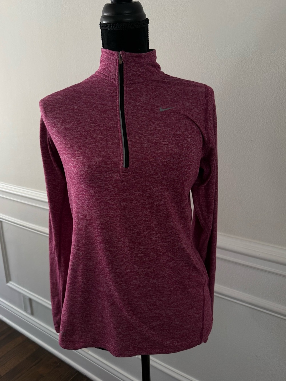 Nike Women's Heathered Magenta Quarter-Zip Pullover